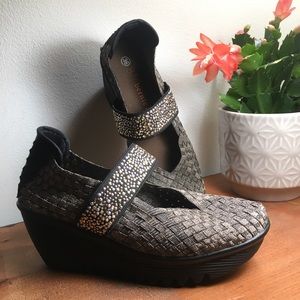 Bernie Mev Mary Jane Wedge - Gold